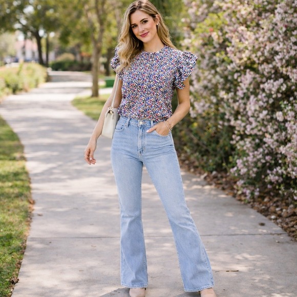Nwt Solitaire Womens Multi Color Floral Print Flutter Sleeve Mock Neck M